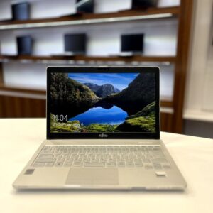 Laptop Fujitsu - 18