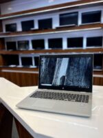 Laptop HP ProBook - 23