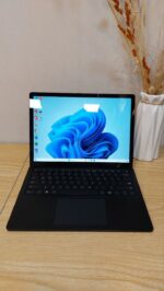 63- laptop Surface Laptop 3
